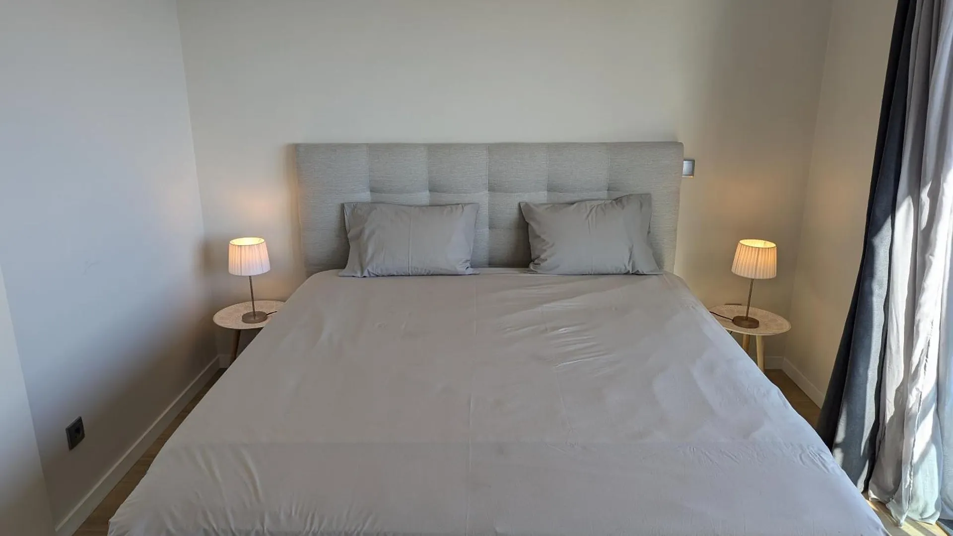 Top-Floor One-Bedroom Flats - Peaceful With Ocean And City Views Funchal  Portugal
